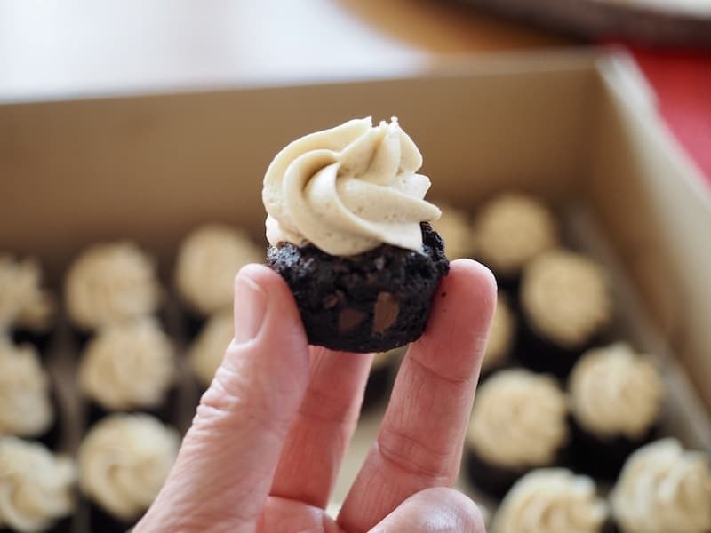 Espresso Brownie Bites | www.thefreshcooky.com