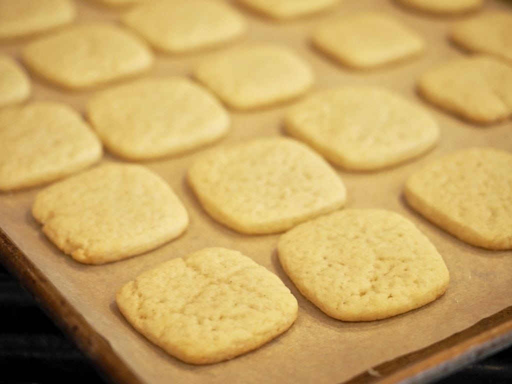 Classic Sugar Cookies | www.thefreshcooky.com