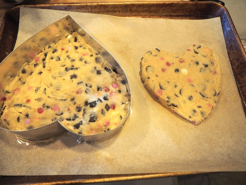 Chocolate chip cookie dough, cookie heart, dough after freezing for 30 minutes. 