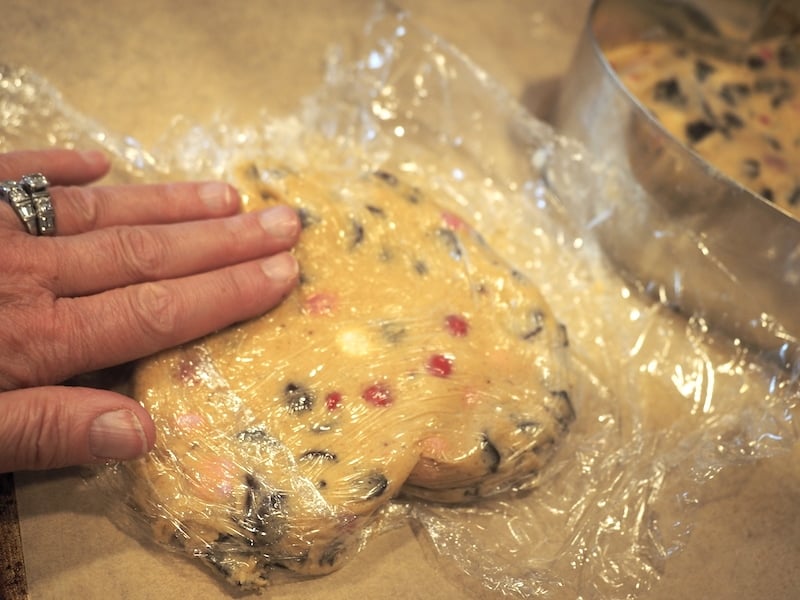 Forming a freeform heart shaped cookie. 