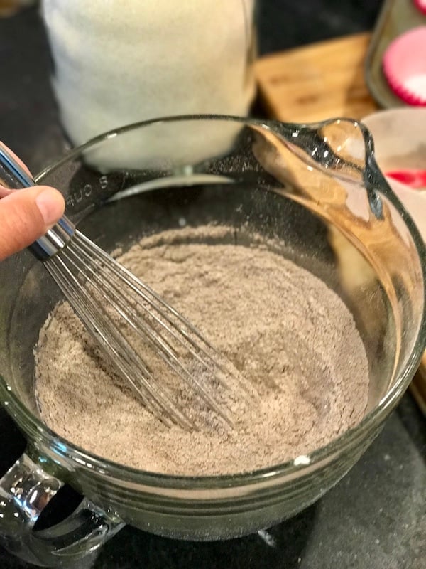 Whisking dry ingredients for cupcakes. thefreshcooky