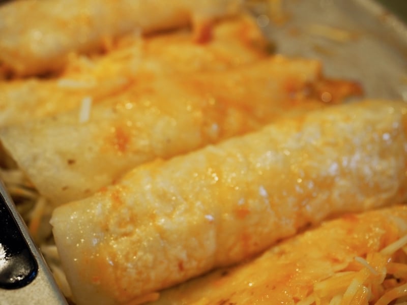 Cheese Enchiladas | www.thefreshcooky.com #cheeseenchiladas #enchiladas #mexican