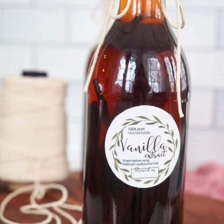 Image for Homemade Vanilla Extract & Free Printable Labels