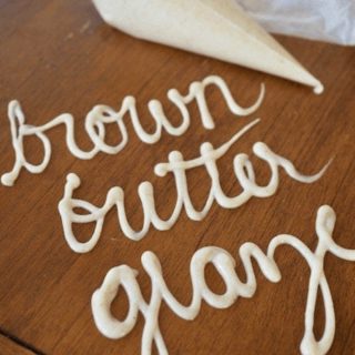 Browned Butter Glaze | www.thefreshcooky.com