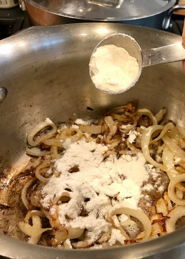 browned onions with flour | www.thefreshcooky.com