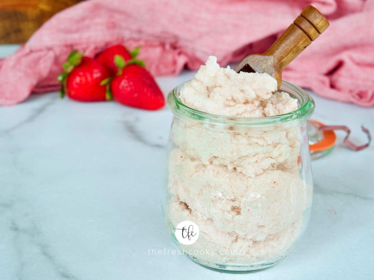Easy DIY Whipped Homemade Sugar Scrub
