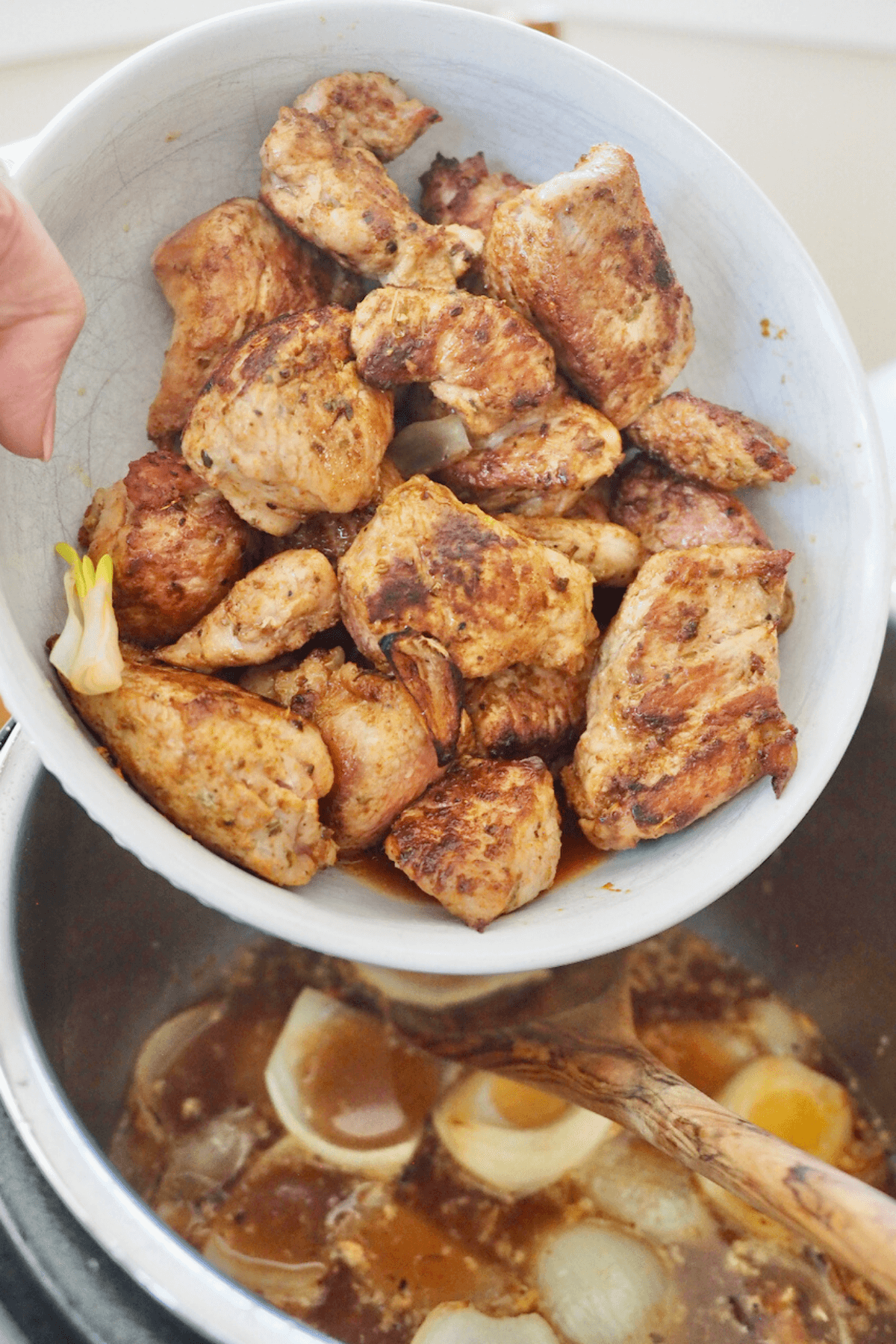 Add all seared meat back into instant pot.