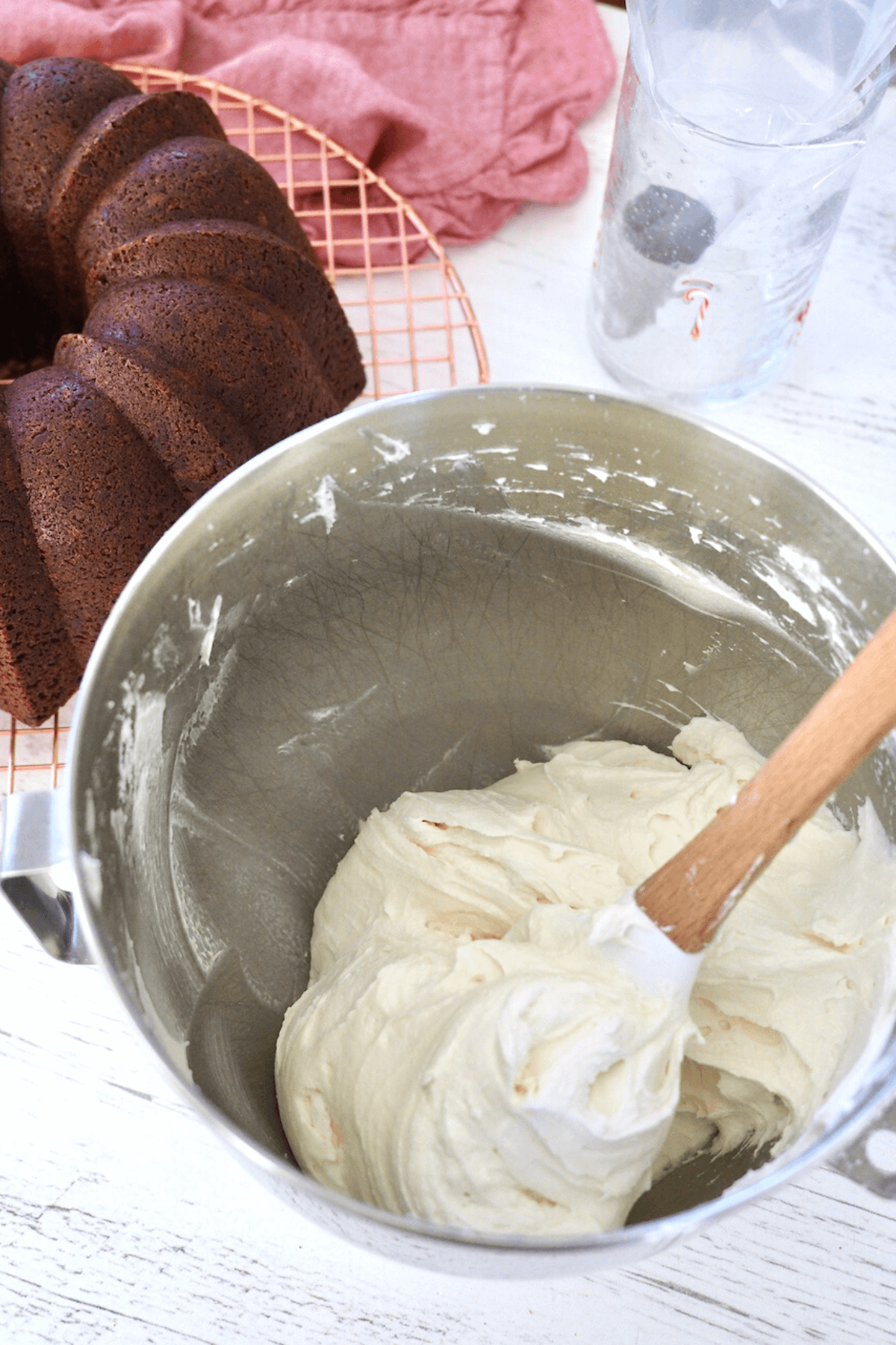 Smooth and fluffy Bailey's Cream Cheese Frosting. 