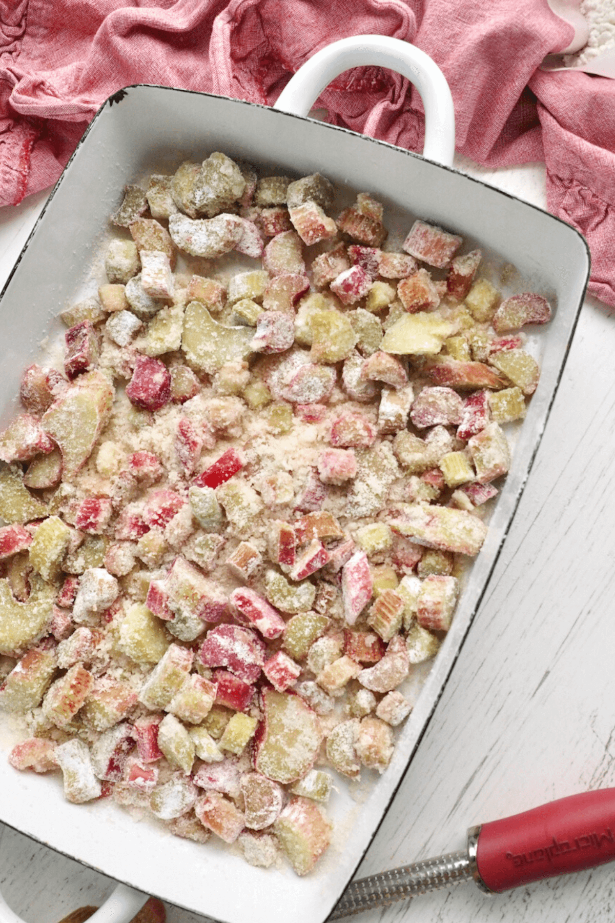 Rhubarb stirred with sugar and cornstarch