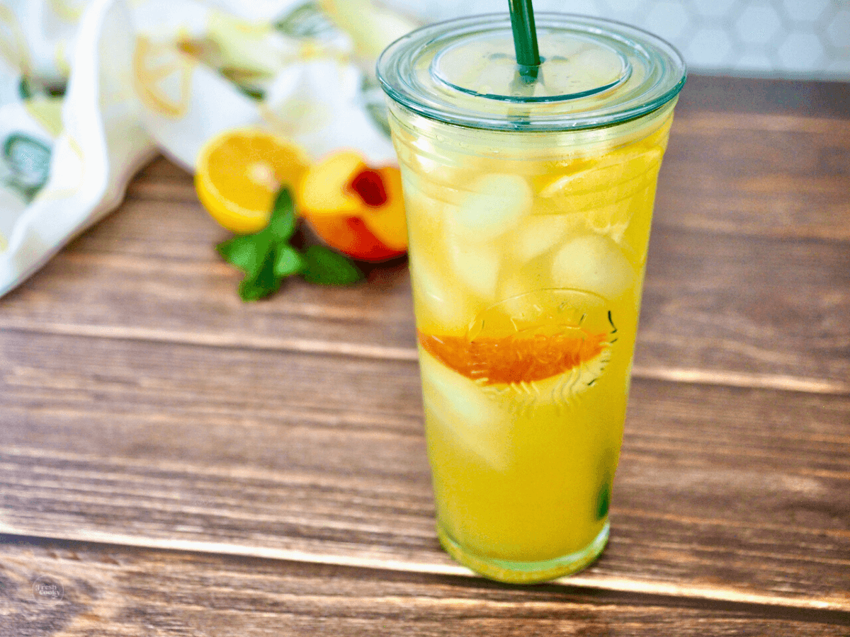 EASY Starbucks Peach Green Tea Lemonade Recipe [Copycat]