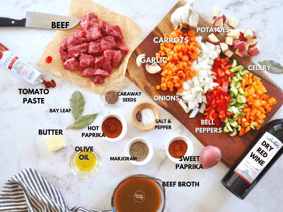 German goulash soup labeled ingredients.