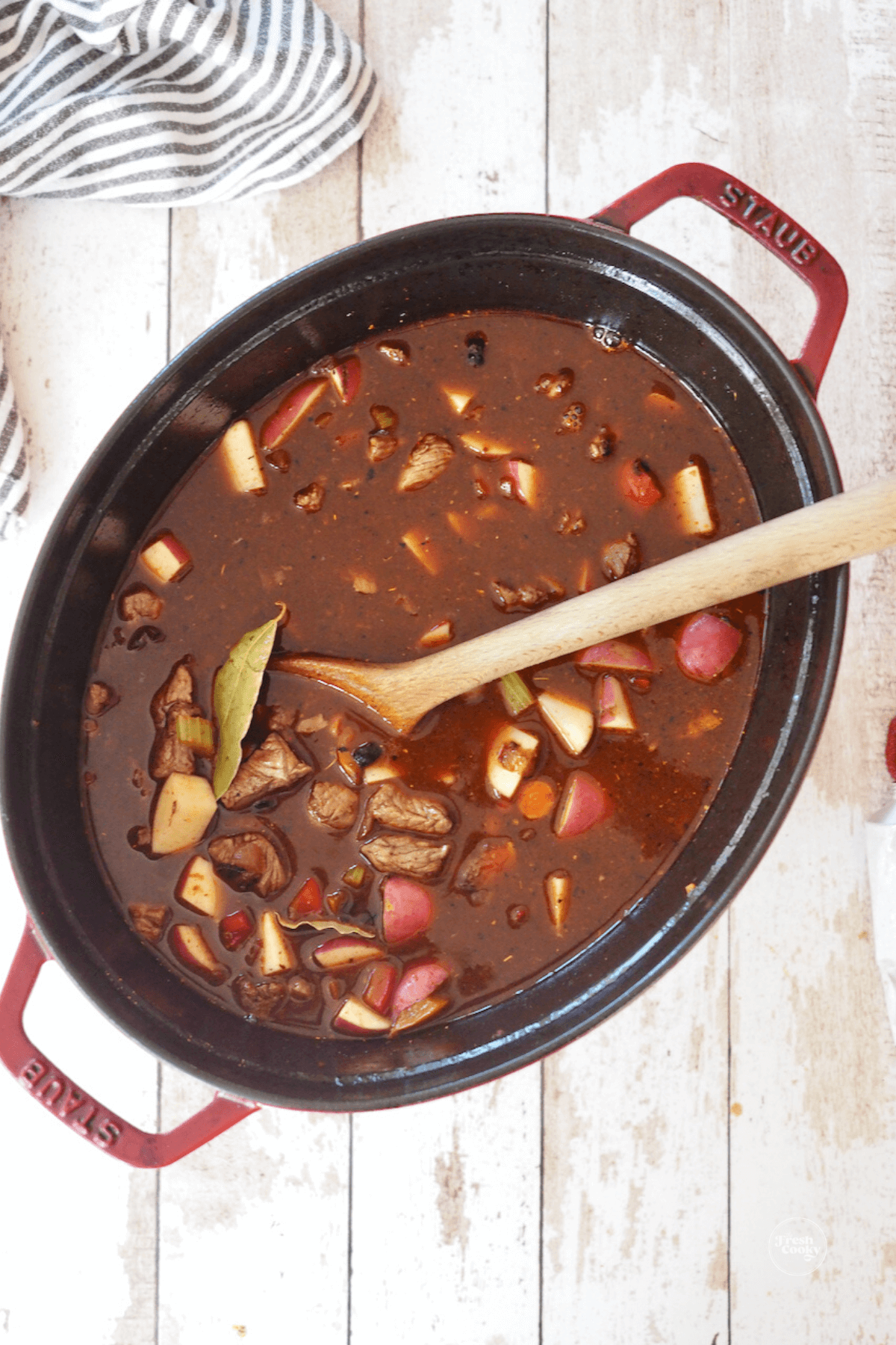 Soup after simmering for an hour. 