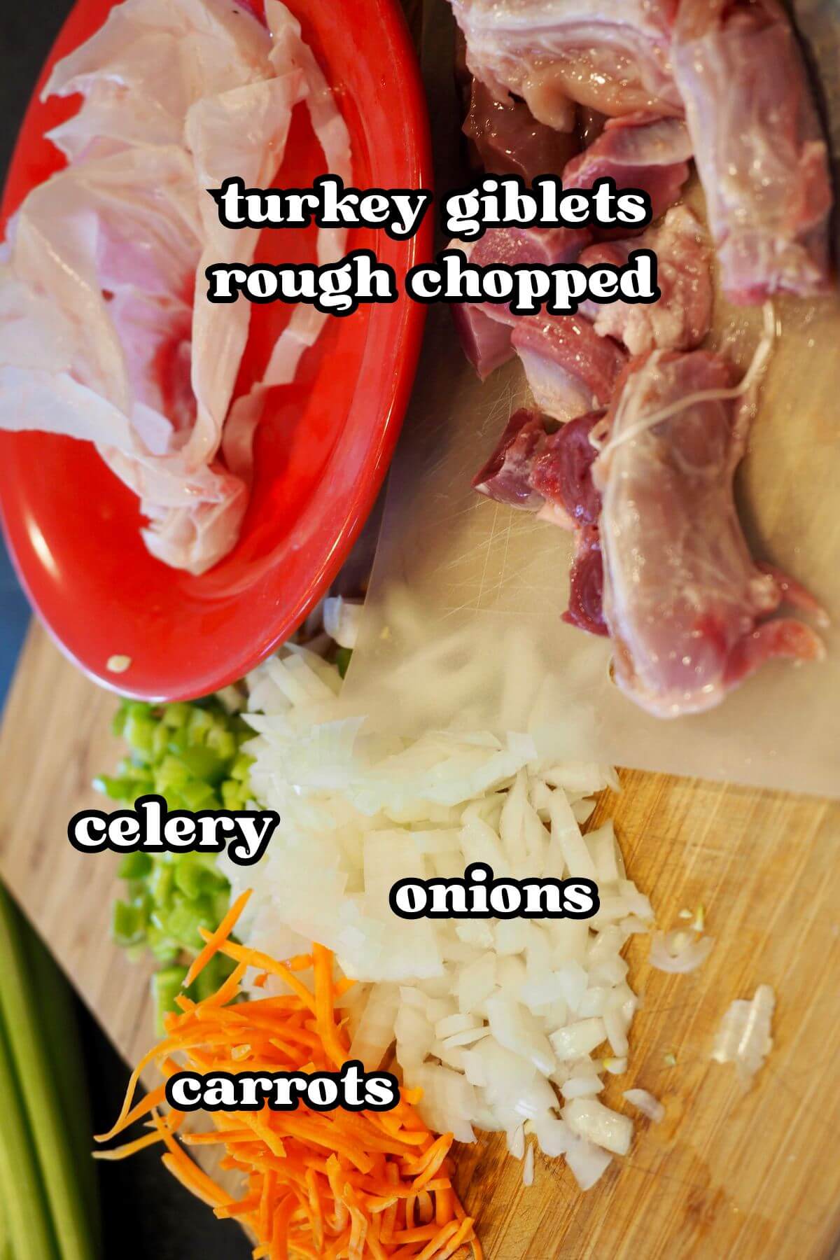 Labeled giblet gravy ingredients.
