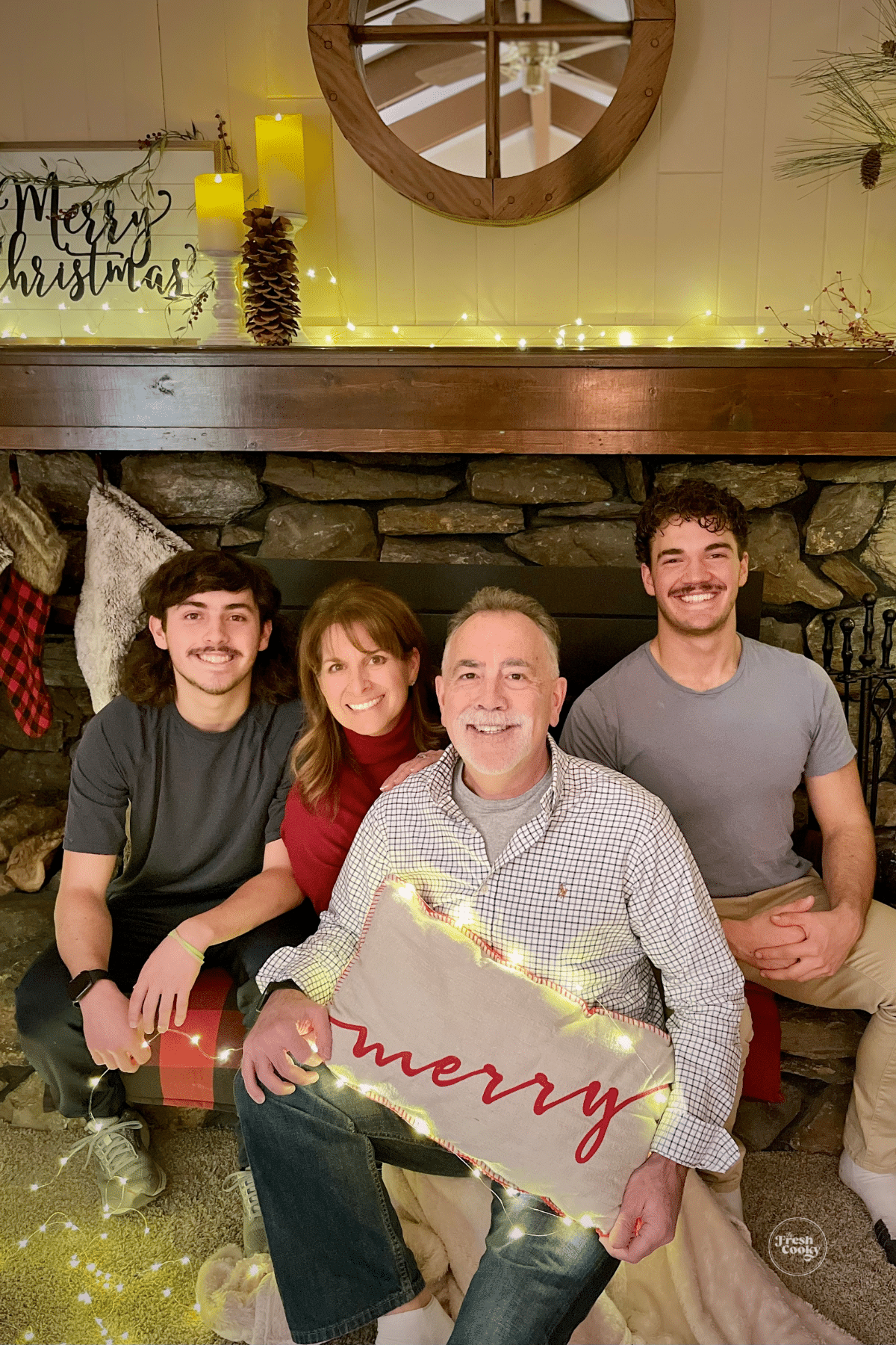 Family Christmas picture .