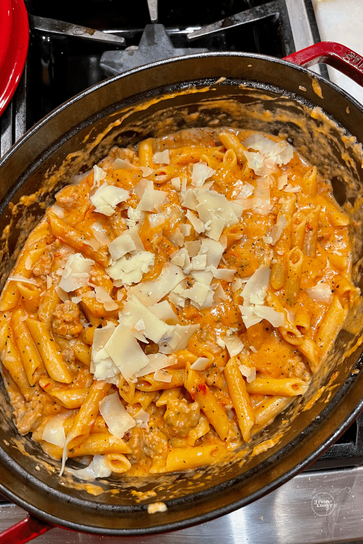 One pot creamy pasta in dutch oven, ready to serve.