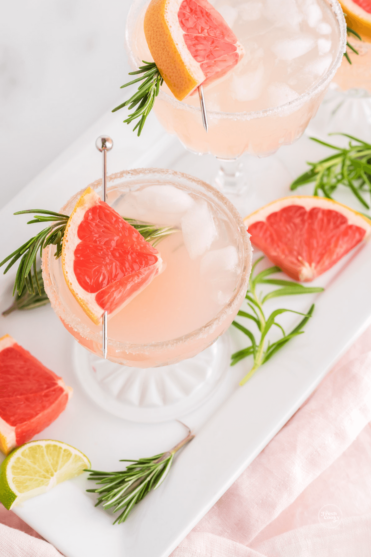 Skinny grapefruit mocktail.