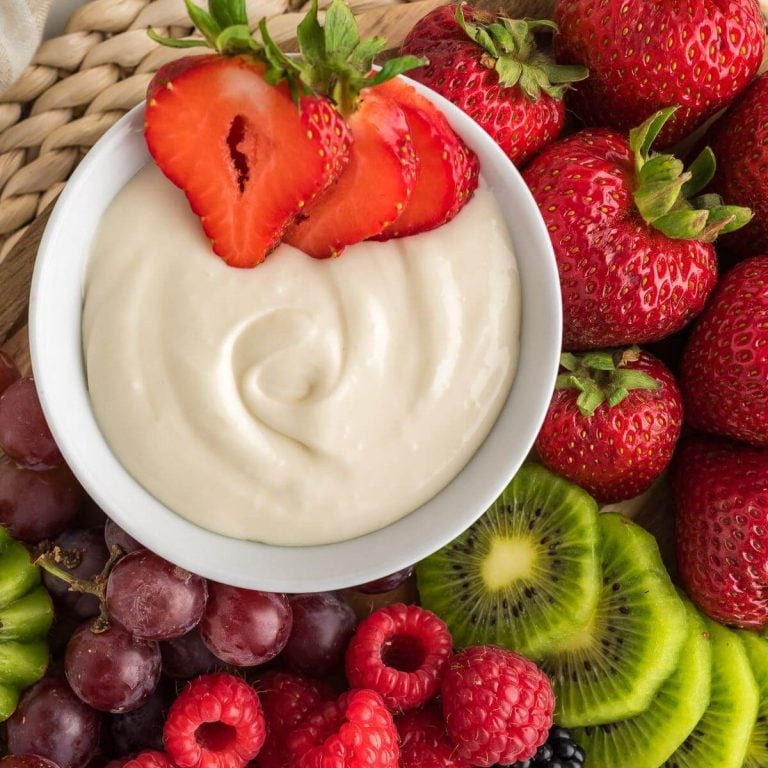 Marshmallow fruit dip, 3 ingredients.