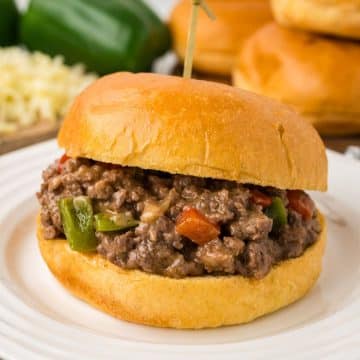 Easy Philly Cheese Steak Sloppy Joes (Ground Beef)