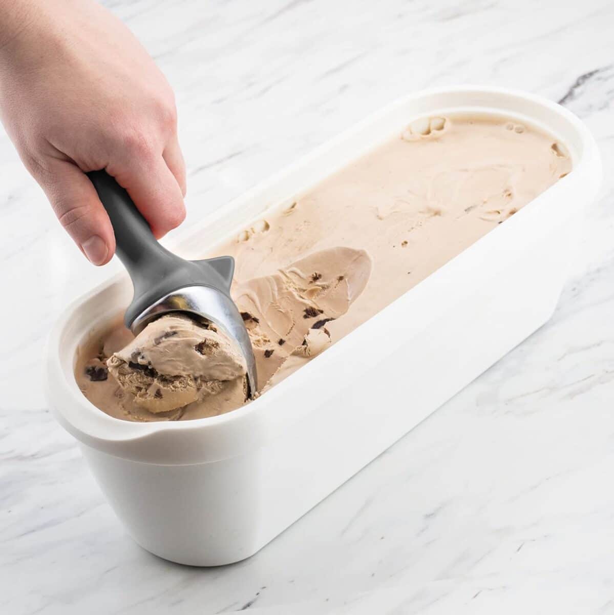 Tovolo ice cream insulated tub with lid.