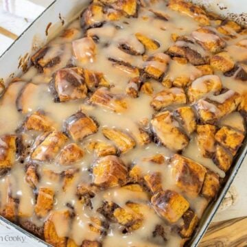 Easy Cinnamon Roll Casserole