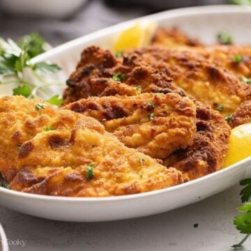 Crispy Chicken Schnitzel Recipe (Hühnerschnitzel)