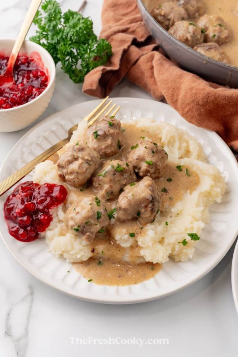 Best Swedish Meatballs with Lingonberry sauce, to pin.