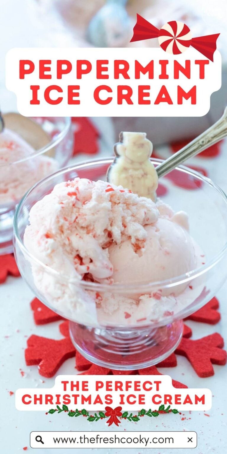 Scooped peppermint ice cream in glass bowls, for pinning.