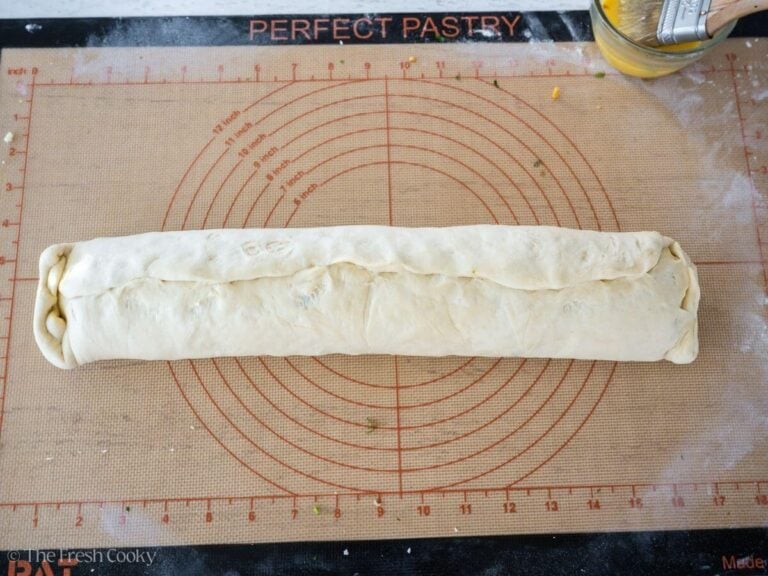 Pinch seams together and ends as well.